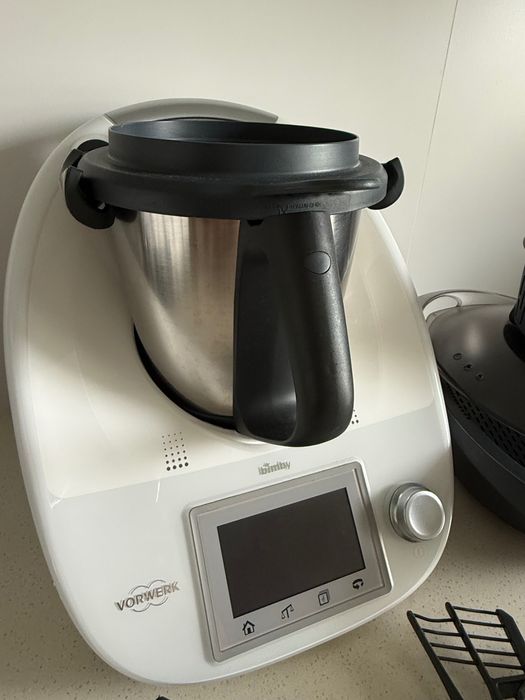 Bimby TM5 usada em ótimo estado – lâmina nova