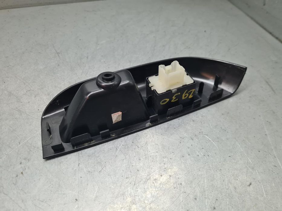 Comando / botão / interruptor vidros trás esquerdo DACIA Spring