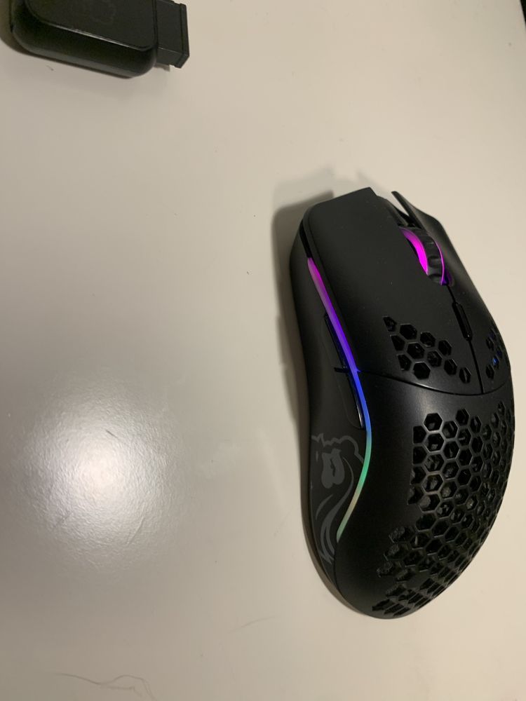 Rato gaming preto glorious model o NOVO (ainda na caixa)