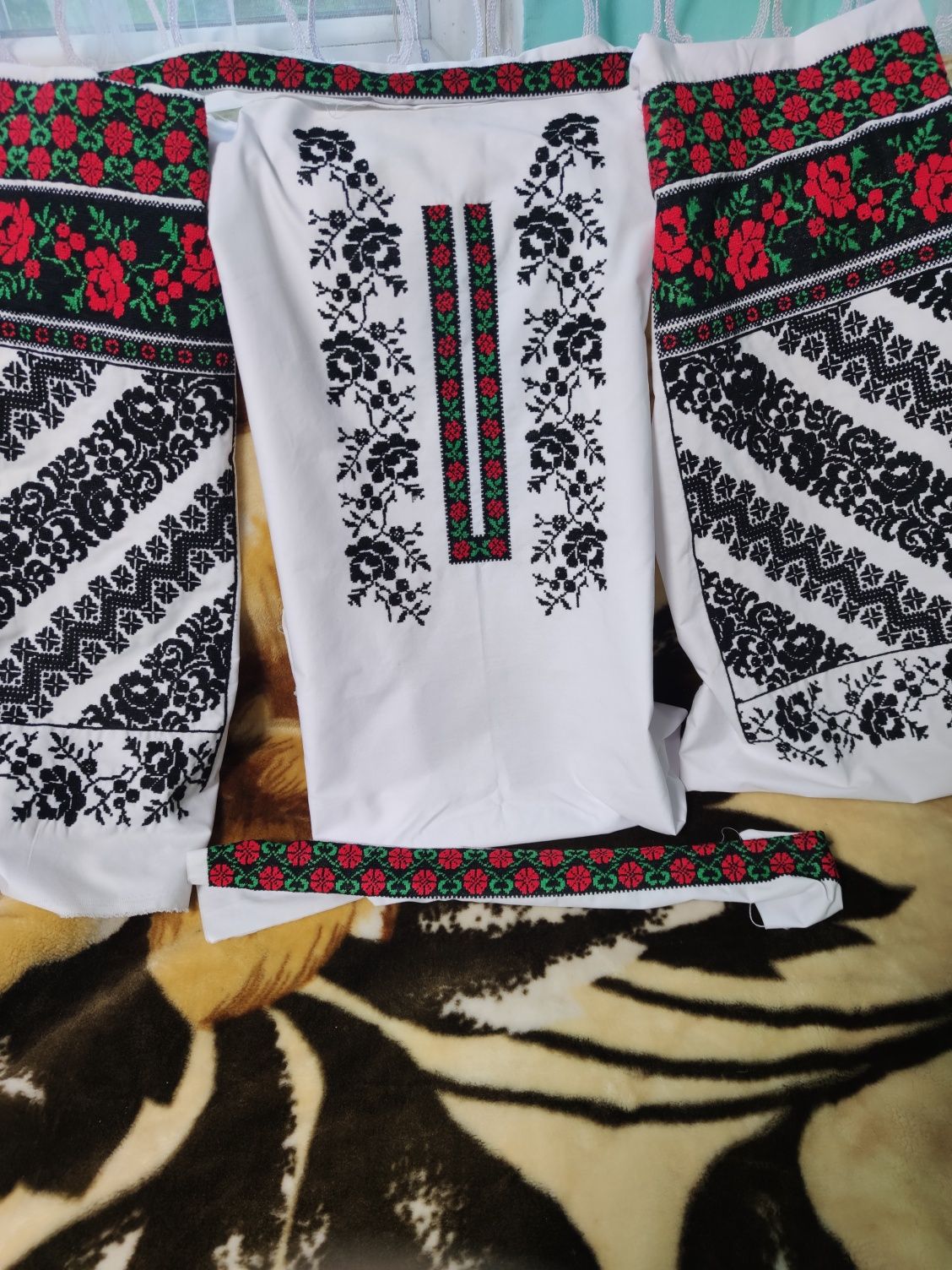 Борщівська вишиванка