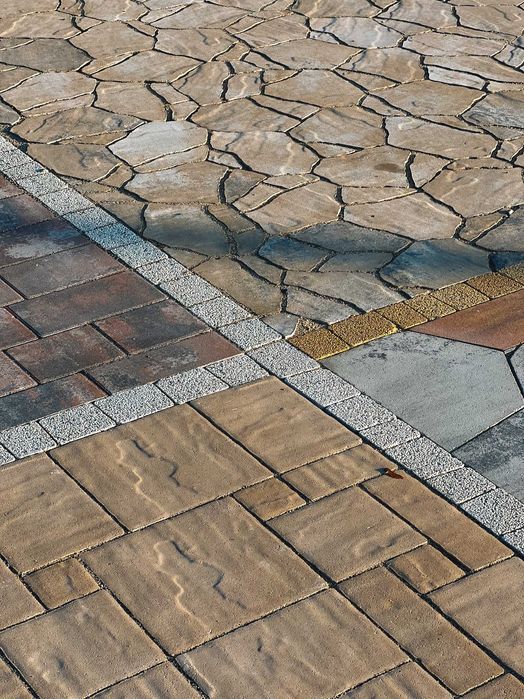 Бруківка, поребрик, тротуарна плитка - від виробника (від 350грн)