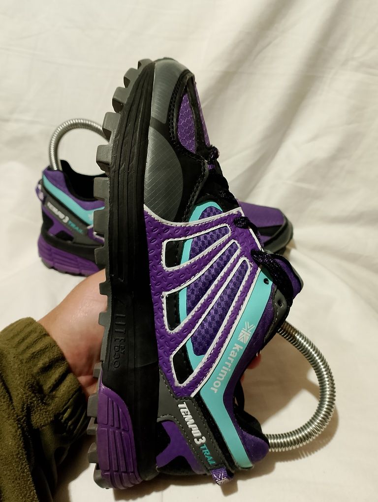 Кросівки Karrimor 37 розмір.