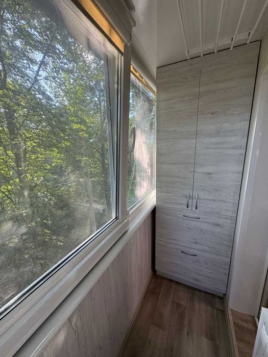 Продам 3х комнатную квартиру.  Шевченковский район. Метро 23 Августа.