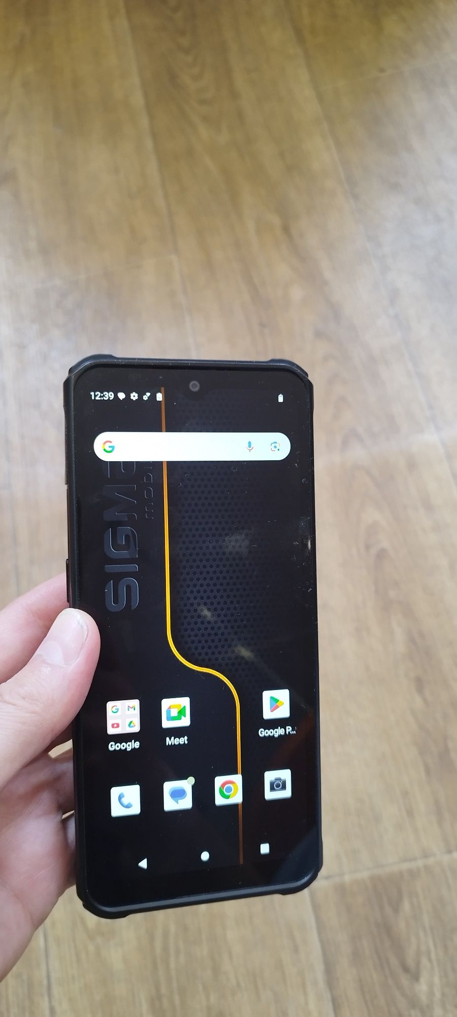 Продам мобильный телефон Sigma X-treme PQ56 6/128 Gb