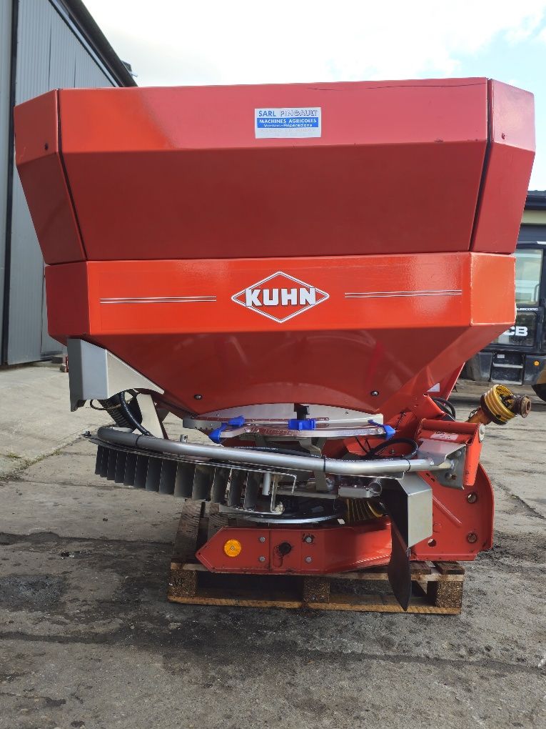 Kuhn AXIS 40.1 Limiter 07r 3t 21m/36m (amazone zam sulky x36 x40 dpx )