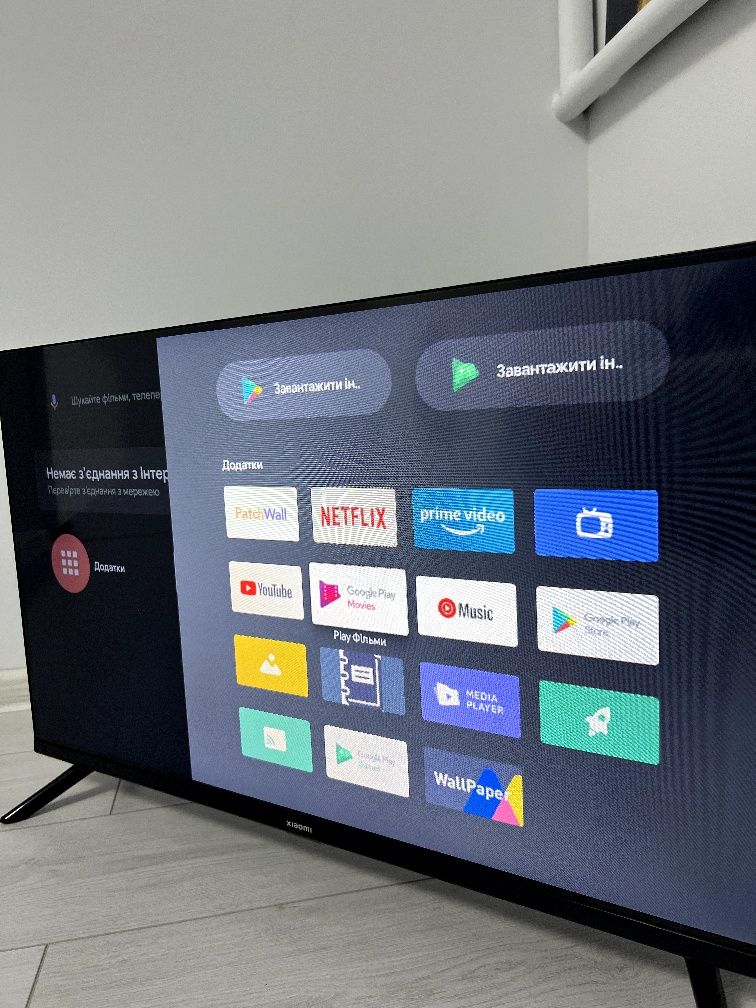 Телевізор Xiaomi 32" + кріплення