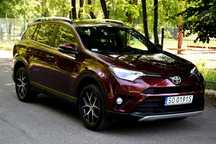 Toyota RAV4 2.0 D-4D Lifting *Półskóra* LED