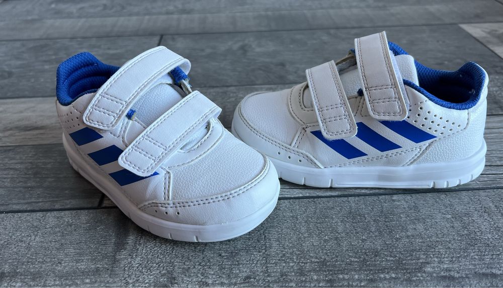 Buty adidas Alta Sport Kids BA9516 rozmiar 24