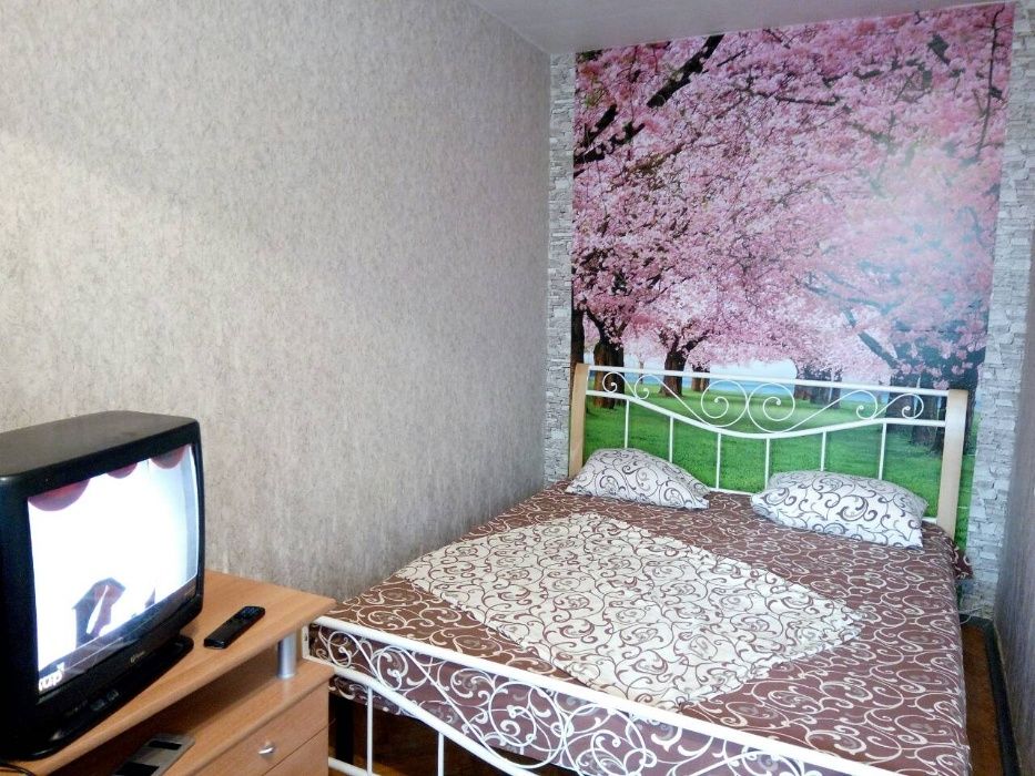 1 кімн пр-кт Повітрофлотський 62. Ціна від місяця.(доба 550 грн)