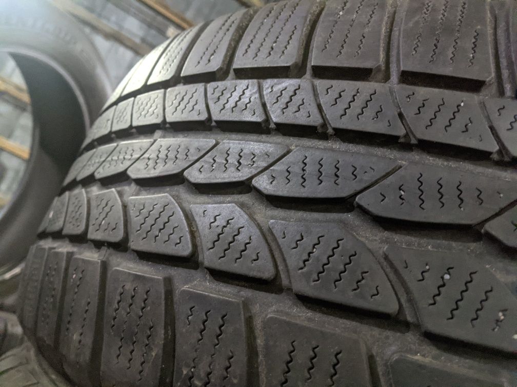 235/55R17 Continental зима