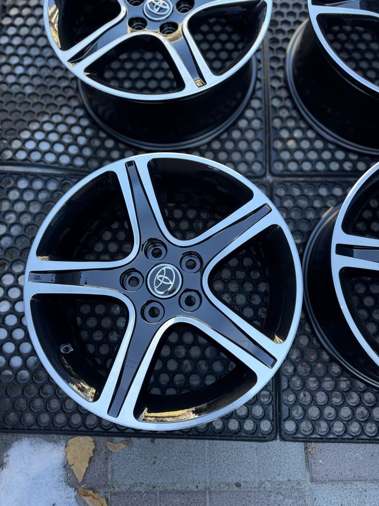 Диски оригінал Toyota Camry Corolla avalon avensis Lexus 5 114,3 r17