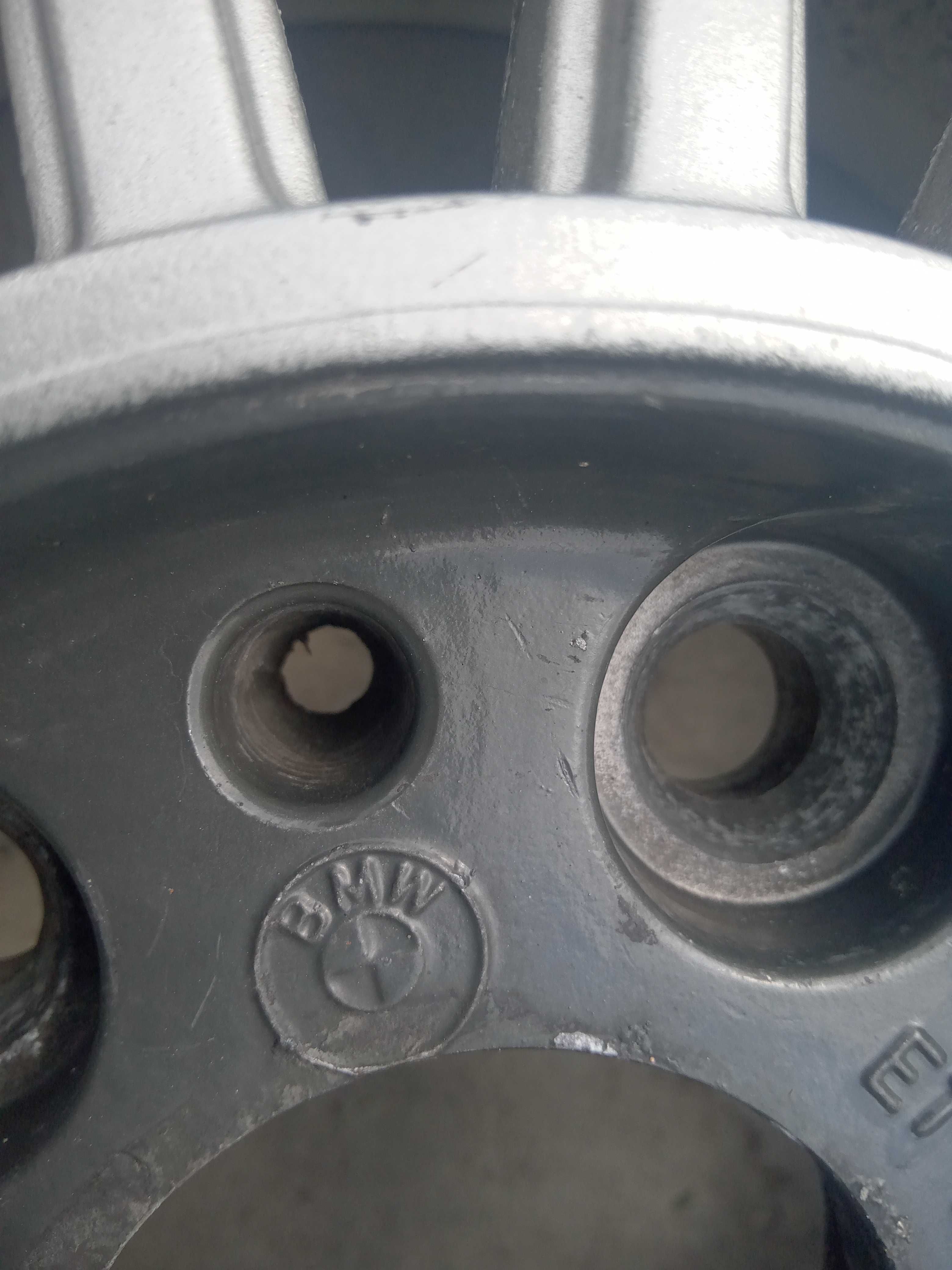 Felgi Wzór Alpina 6jx14 ET22 BMW E3 E9 E12 E23 E24 E28 5x120 Komplet