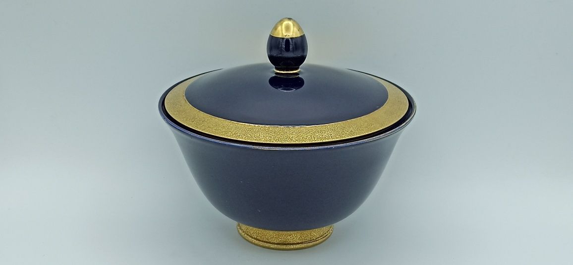 Wielka Bombonierka Porcelana ILMENAU Echt Kobalt Brabant h 18 cm