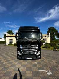 Mercedes-Benz Actros  Mercedes Actros MP4 mega 1848