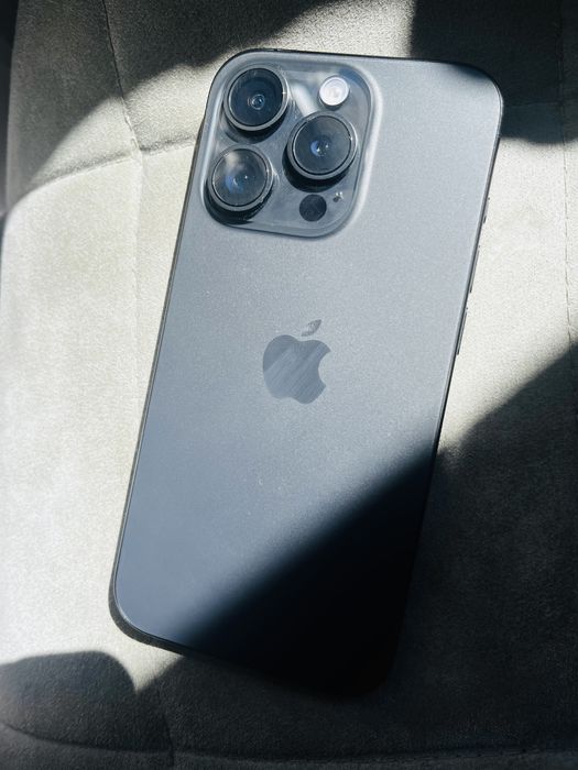 iPhone 15 Pro 256gb e-sim