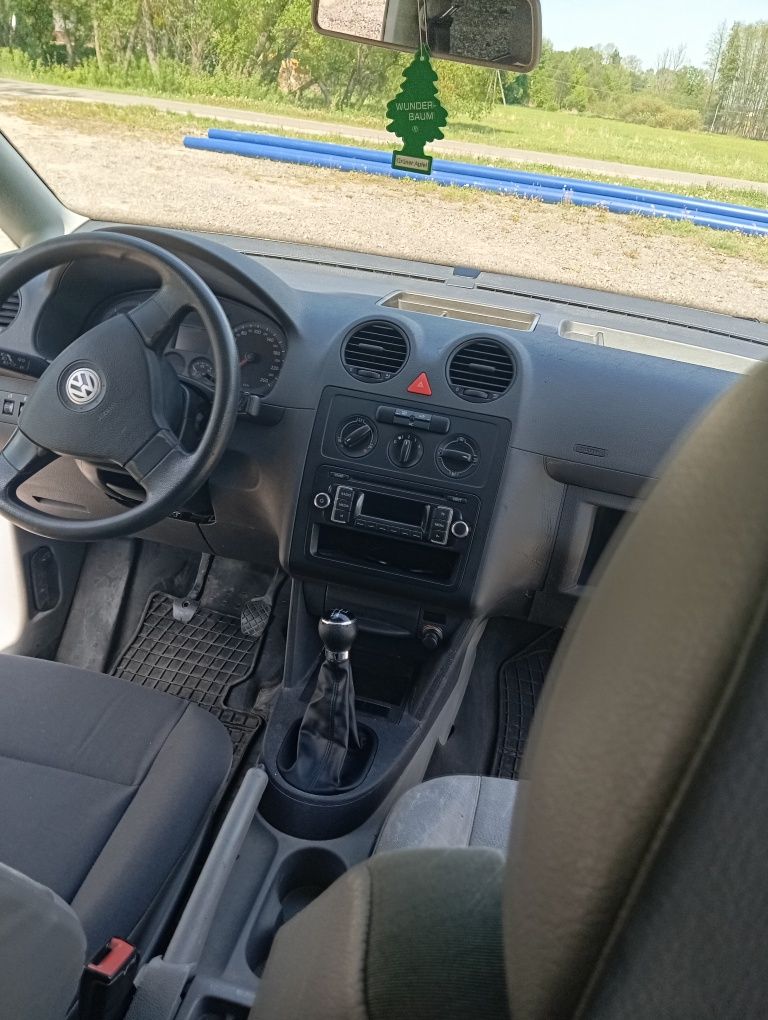 VW Caddy ładny stan 2.0sdi