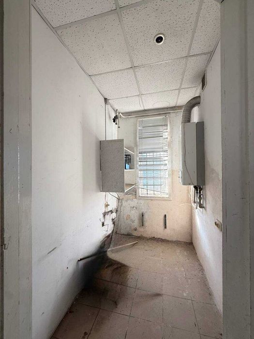 Продаж комерційного приміщення в центрі міста