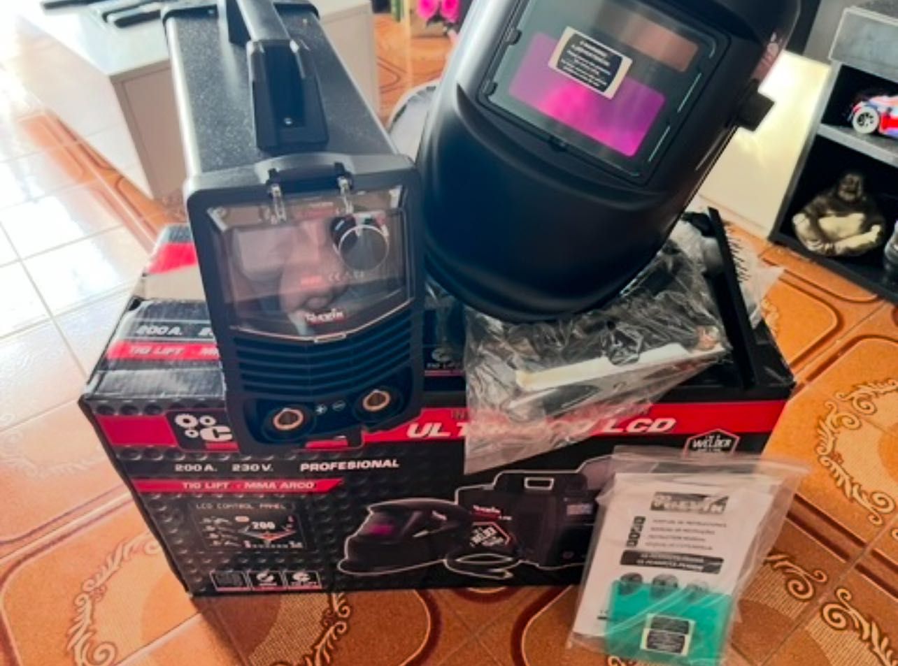 Maquina de soldar Cevik Pro Ultra200 LCD