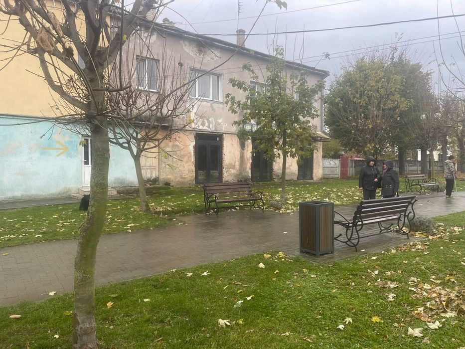 Приміщення в оренду, центр Яворова — ремонт під орендаря