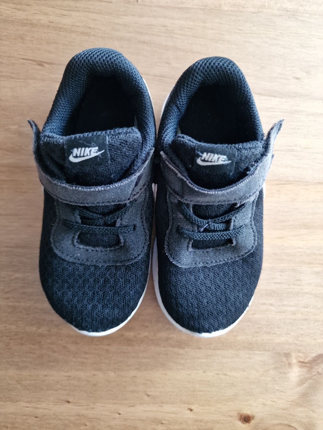 Nike Tanjun rozmiar 25 dziecięce