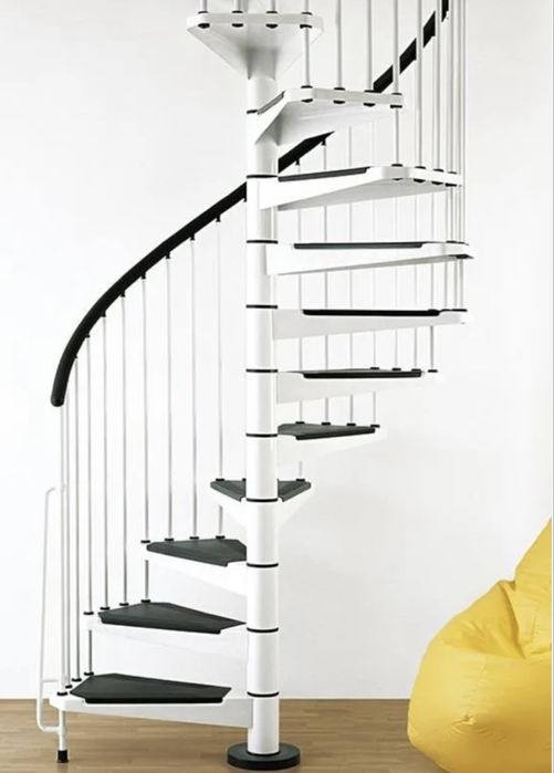 Schody wewnetrze Albini Fontanot civik