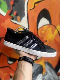 Adidas original кроссовки  42 размер чёрные оригинал