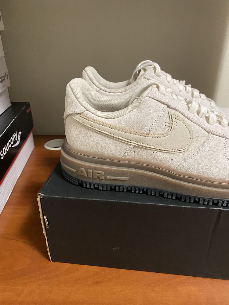 Новые ОРИГИНАЛ оригінал кроссовки кросівки Nike найк Air Force 1 Luxe