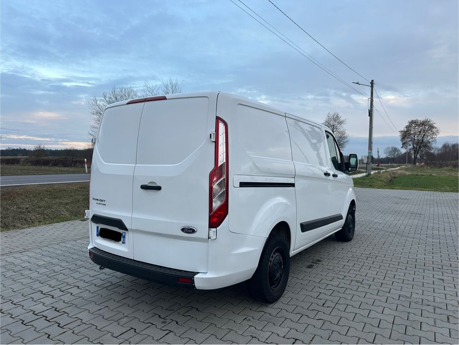 Ford Transit Custom 2022 rok