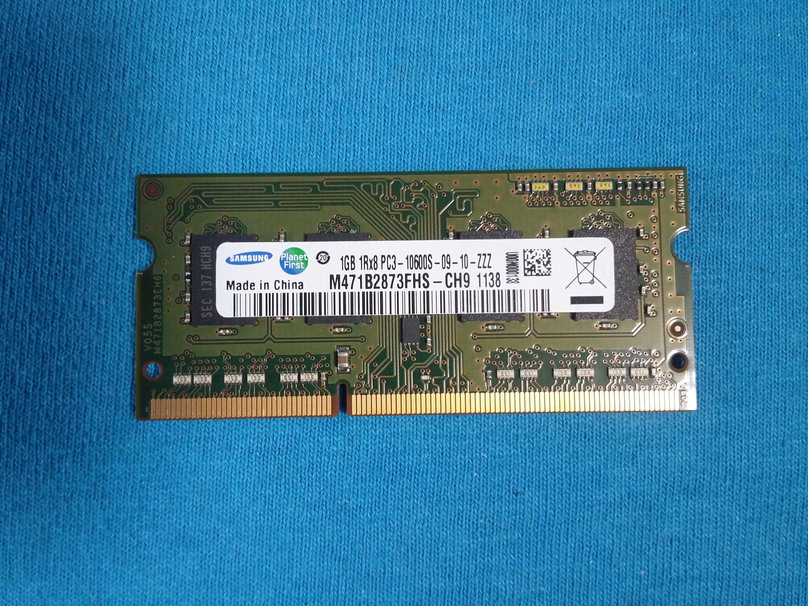 Оперативная память Samsung DDR3 1GB M471B2873FHS-CH9