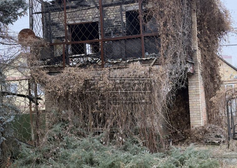 Продаж ділянки з будинком Садова 56а / Садовая 56а