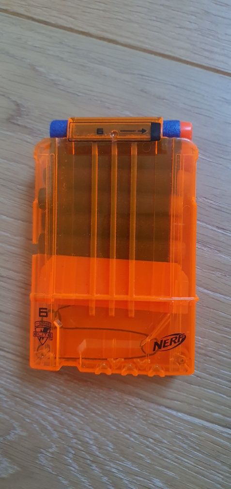 Kamizelka nerf z dodatkami
