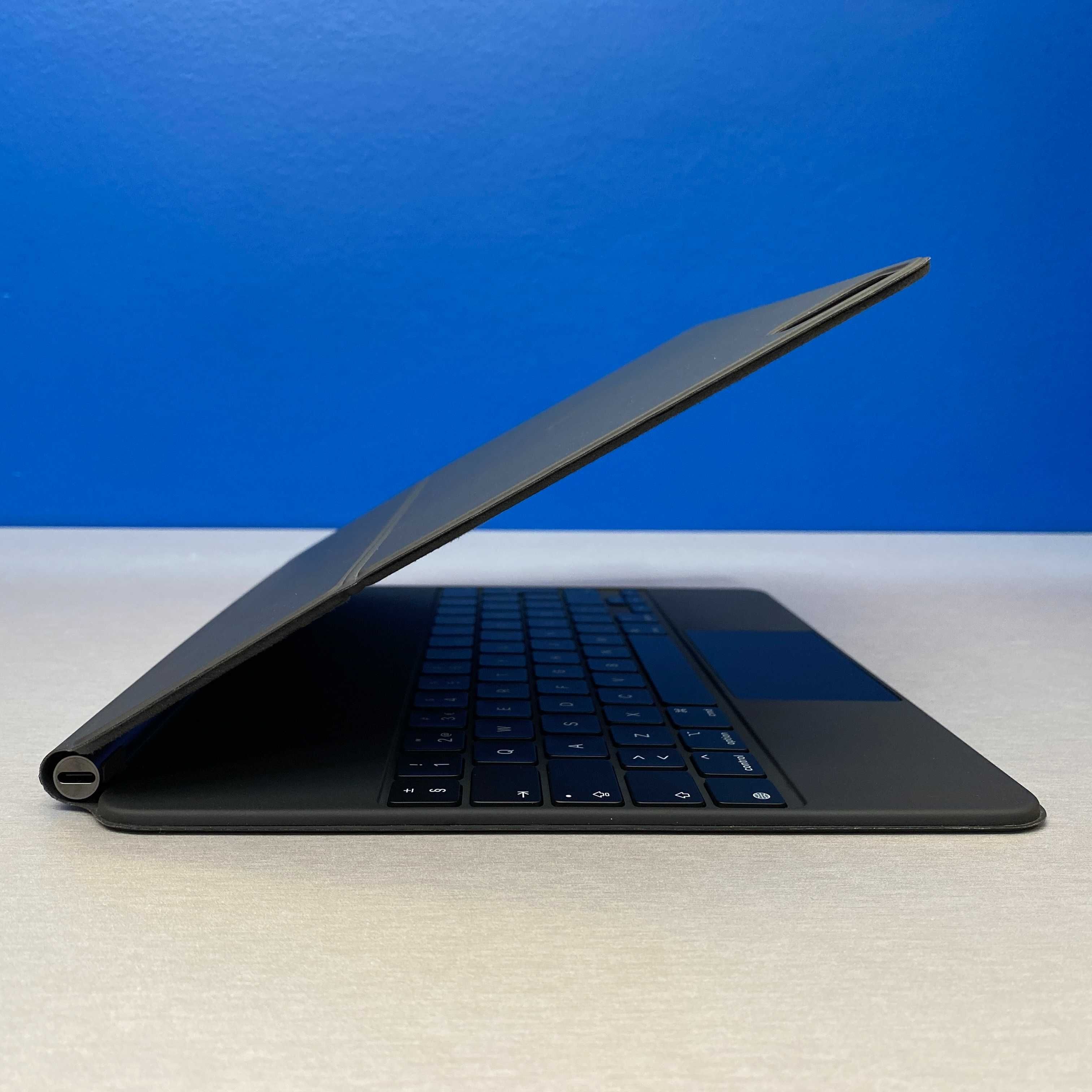 Apple Magic Keyboard iPad Pro 12.9" (3ª/4ª/5ª/6ª Geração)