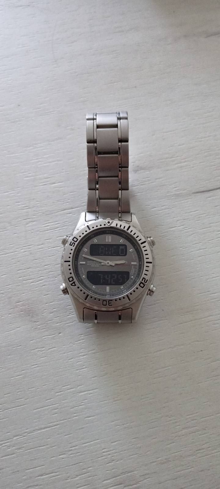Годинник Casio TIC-110