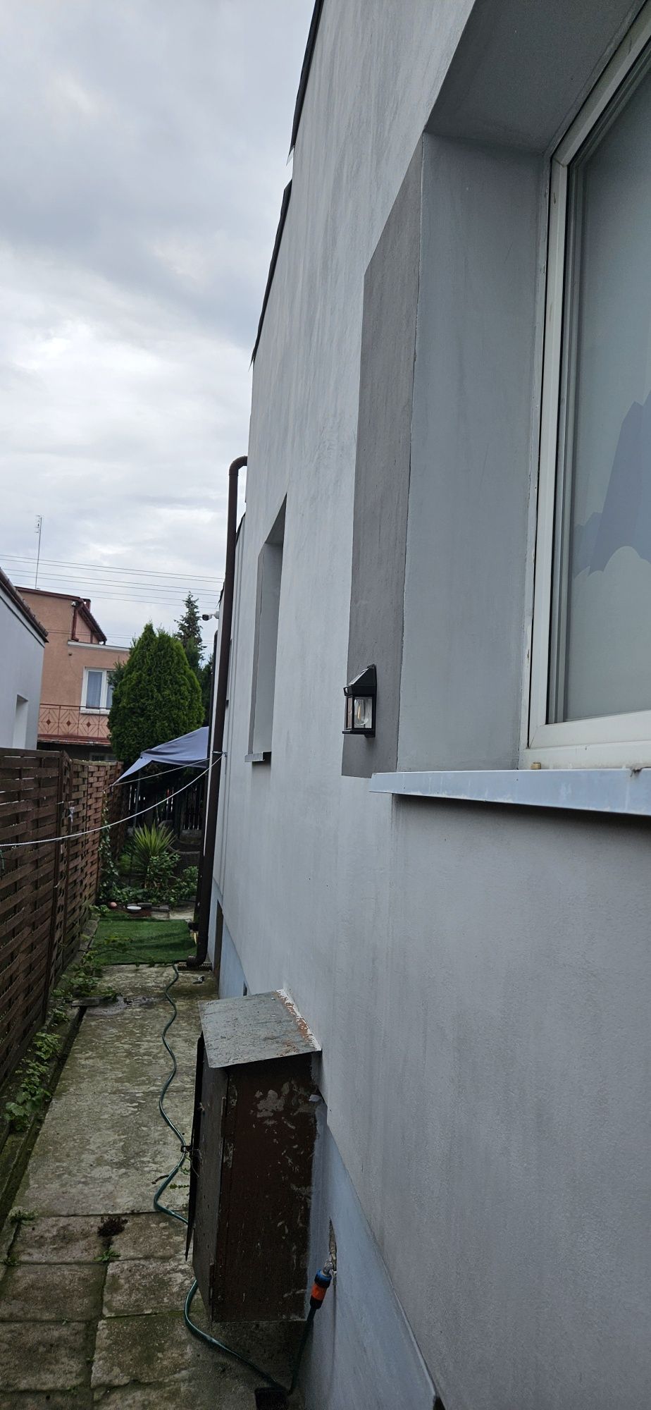 Sprzedam dom mały blizniak Ząbki blisko pkp