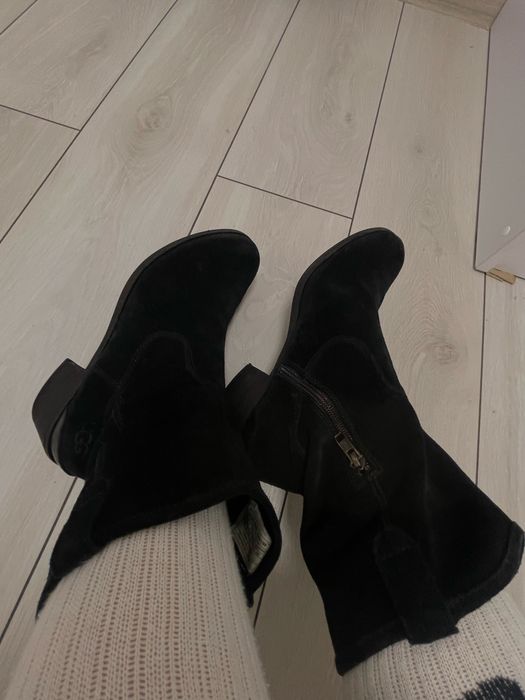Ugg Australia  40 розмір оригінал .