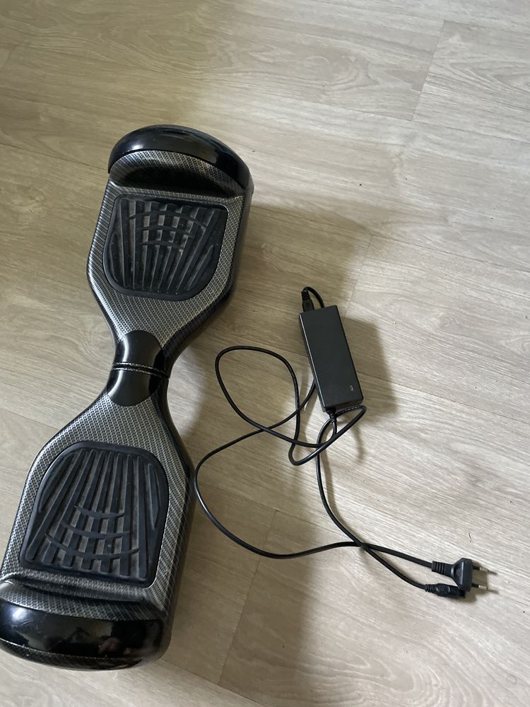 hoverboard preto e cinza