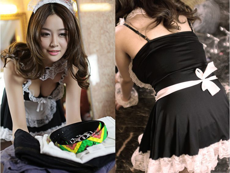 Еротичний костюм покоївки.