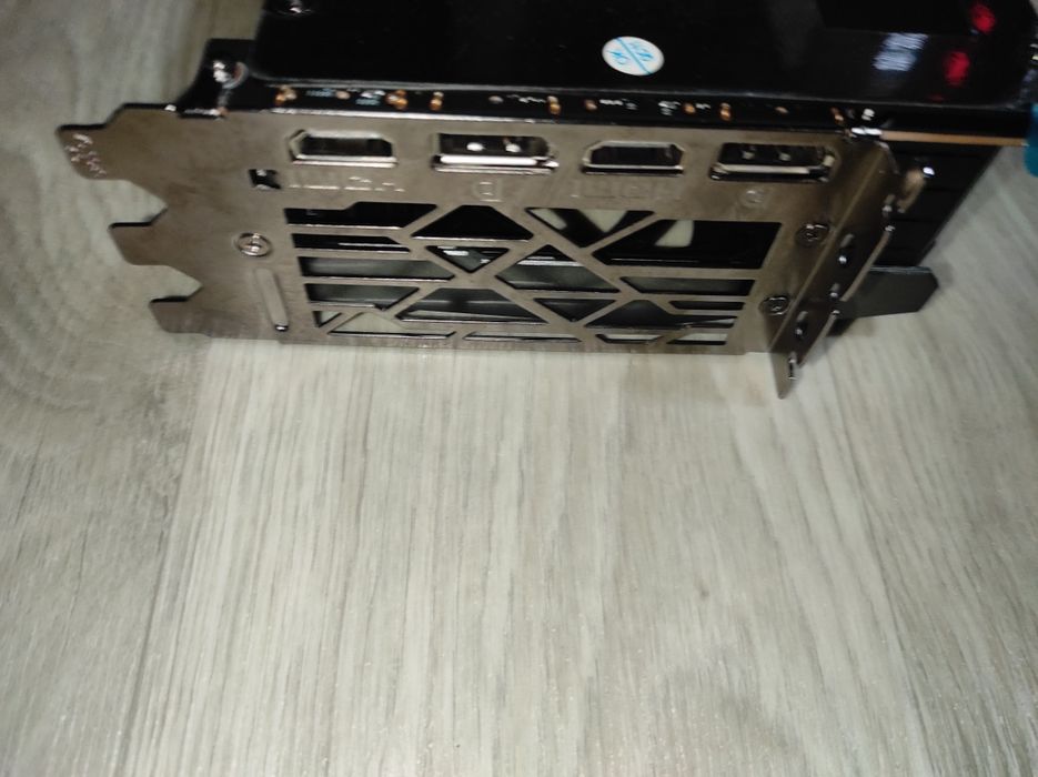 NVIDIA RTX 4090 MSI SLIM Gaming 24gb