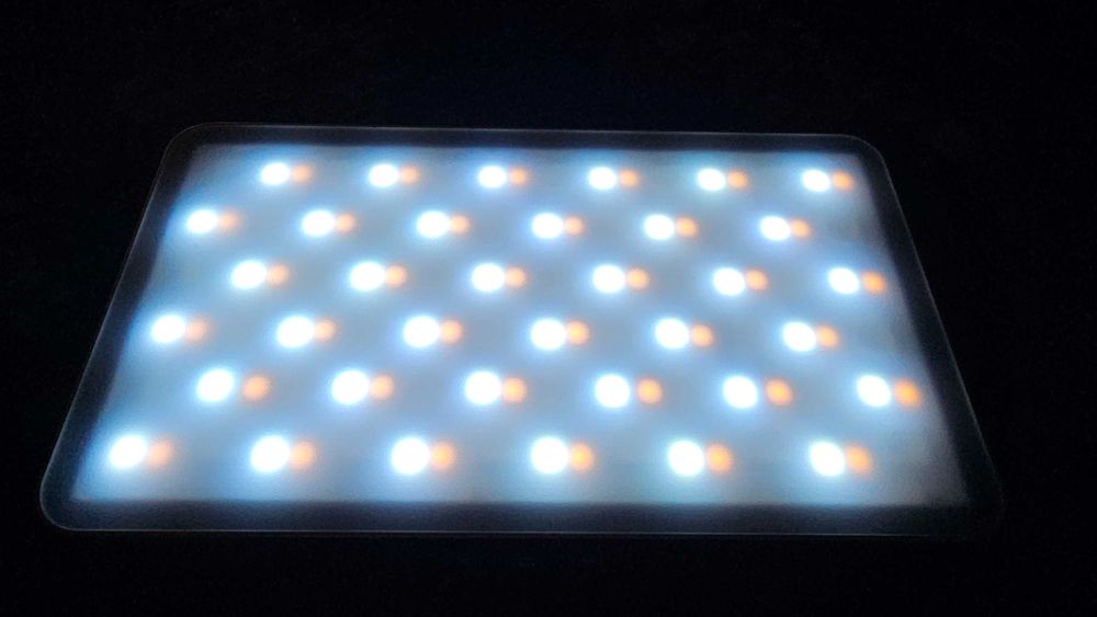 Viltrox Retro 08X - Luz LED para Vídeo e Fotos / Caixa de Leds