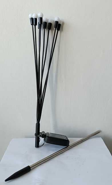 lampka solarna ogrodowa wbijana LED (8 kulek)