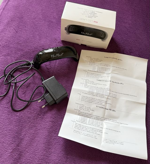 Sprzedam lampa neonail hybrydy paznokcie