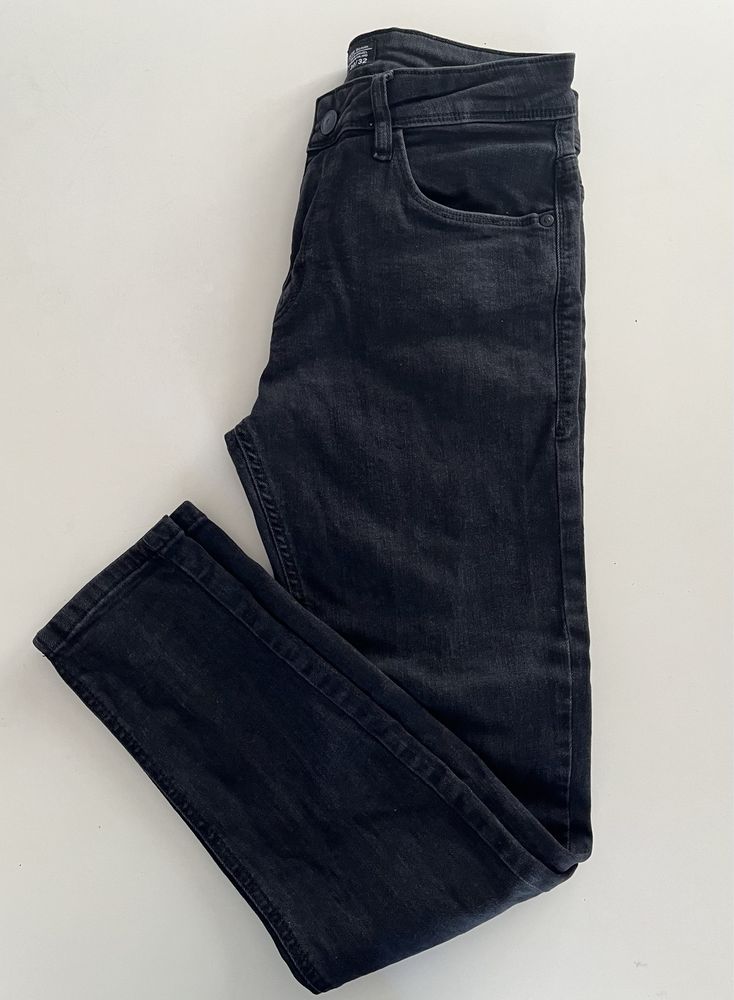 Spodnie jeans Slim Fit 30/32