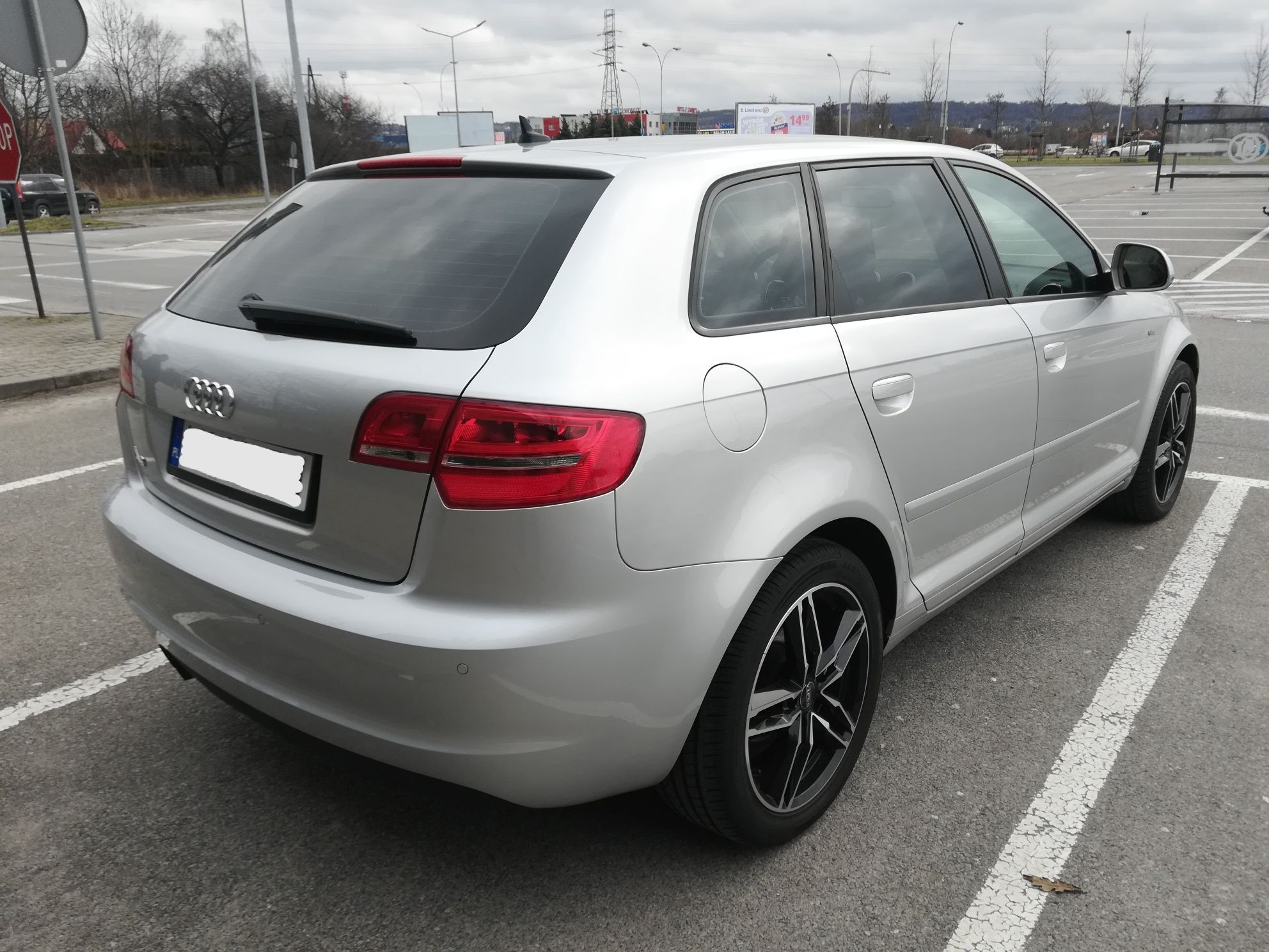 Śliczna Audi A3 Lift 5 drzwi Benzyna