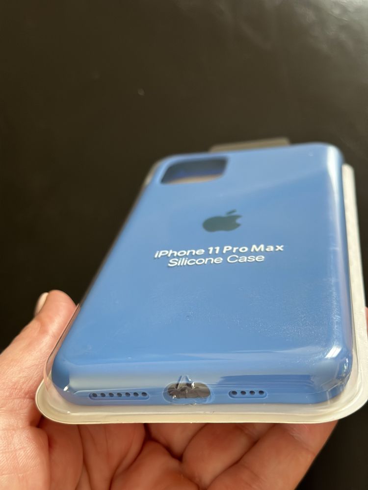 Оригінальний чохол на телефон iPhone 11 Pro Max