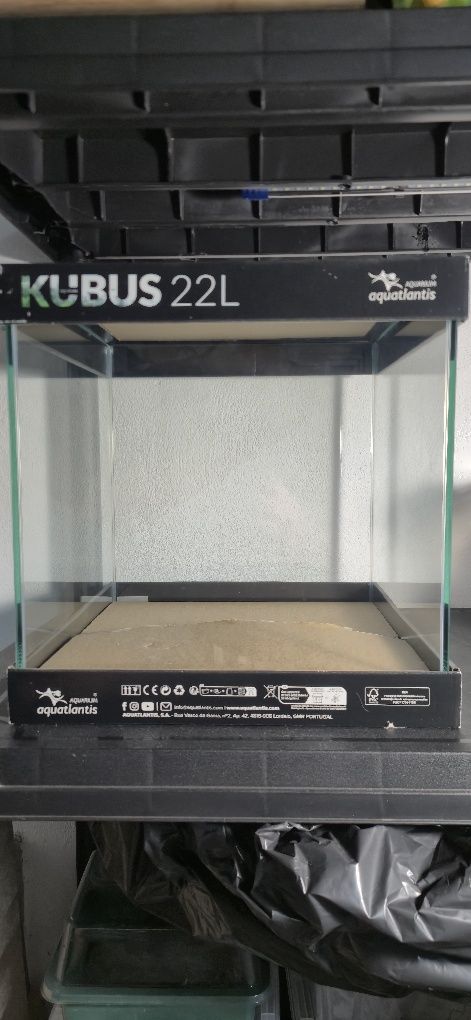 2 aquarios 15L e 22L