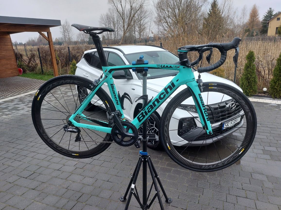 Bianchi Oltre XR4 Ultegra di2 roz.55