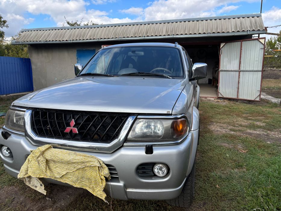 продам MITSUBISHI Pajero sport 1