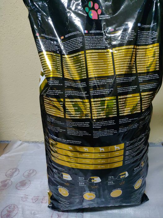 Ração Avenal 15kg para cão adulto – Frango