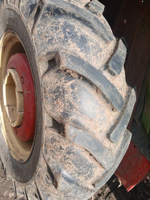 Opona Kabat 14.9-28.