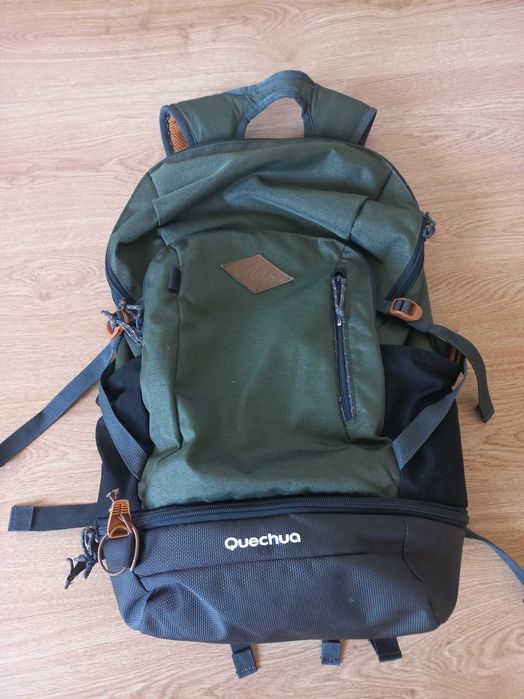 Mochila de campismo e escola Quechua